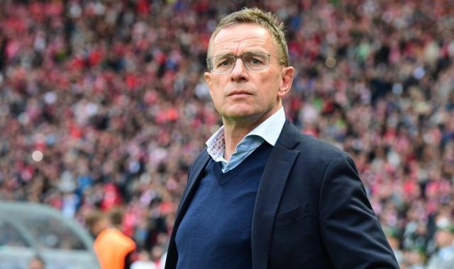 【问答】朗尼克执教和建队有哪些成就？